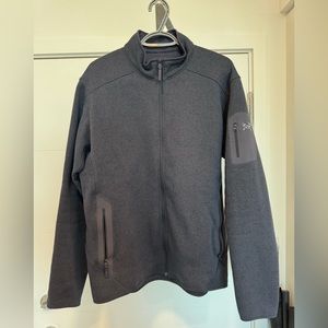 Blue Arc’Teryx Covert Carnigan full zip.  Worn 4 times - Like new